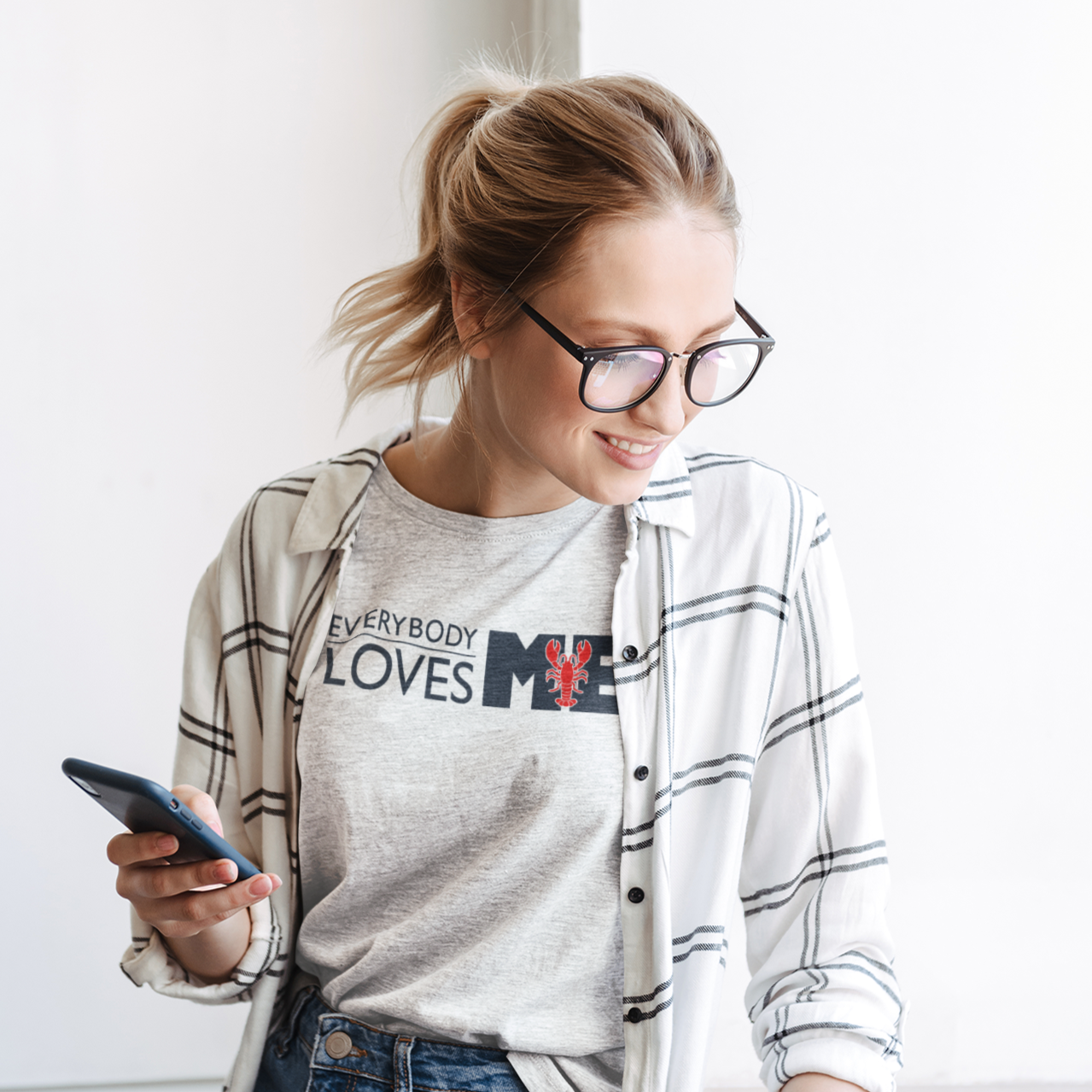 Everybody Loves Me (Maine) t-shirt