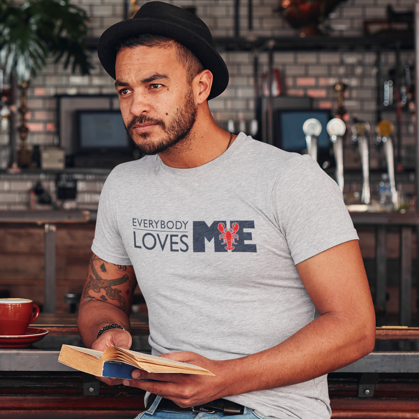 Everybody Loves Me (Maine) t-shirt